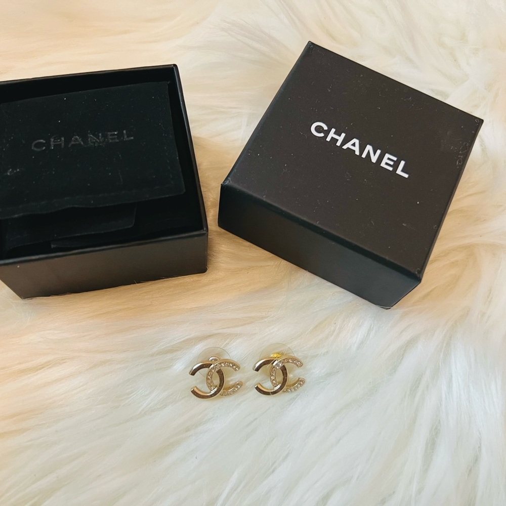 Chanel logo earings